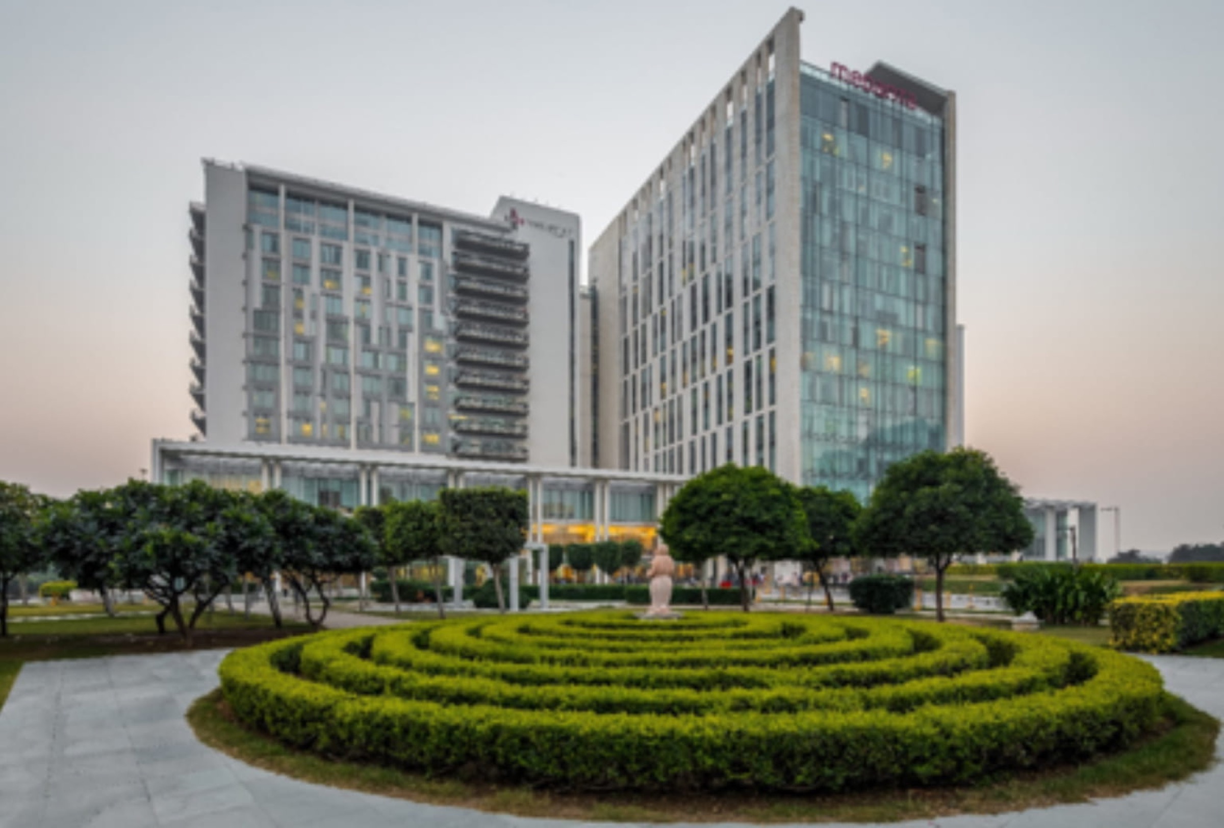 Medanta hospital exterior