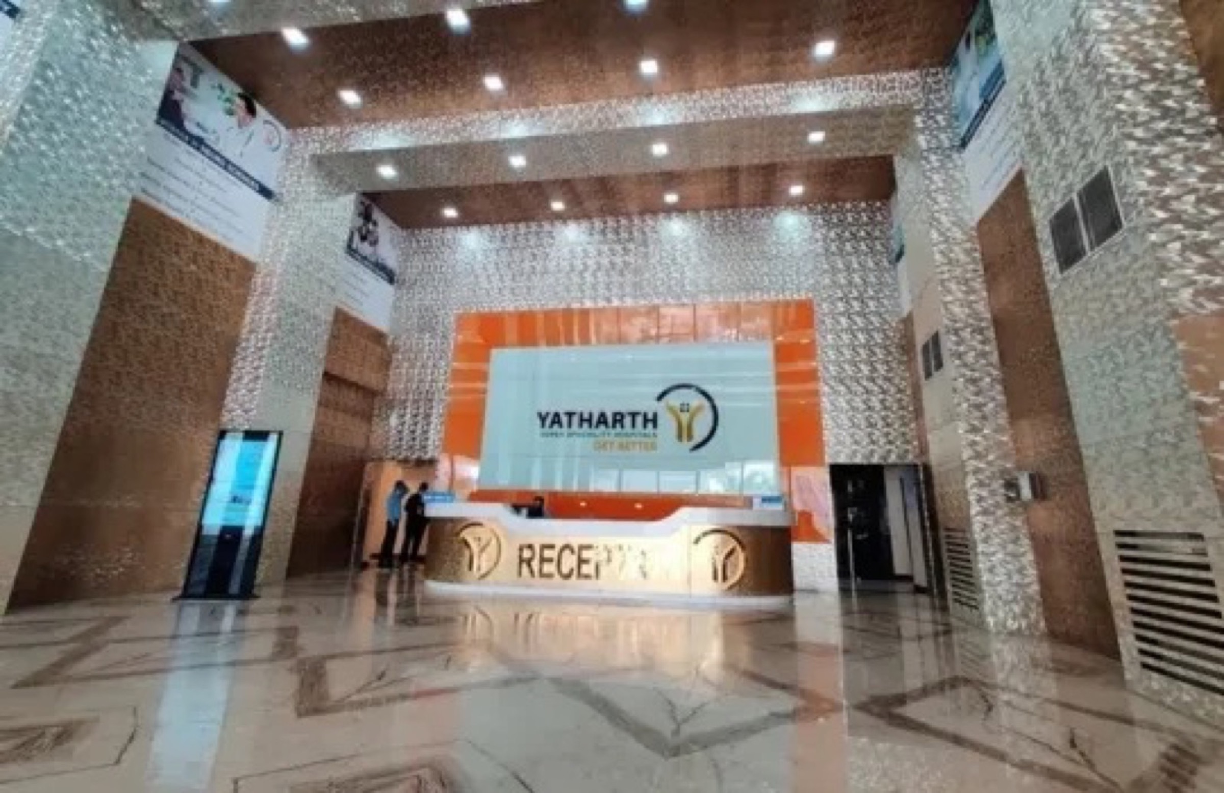 Yatharth Hospitals reception